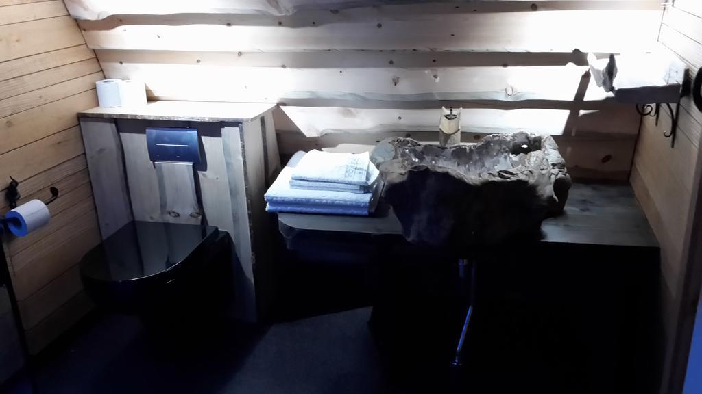 Lapland Northern Lights Hotel Ilveslinna ラヌア エクステリア 写真