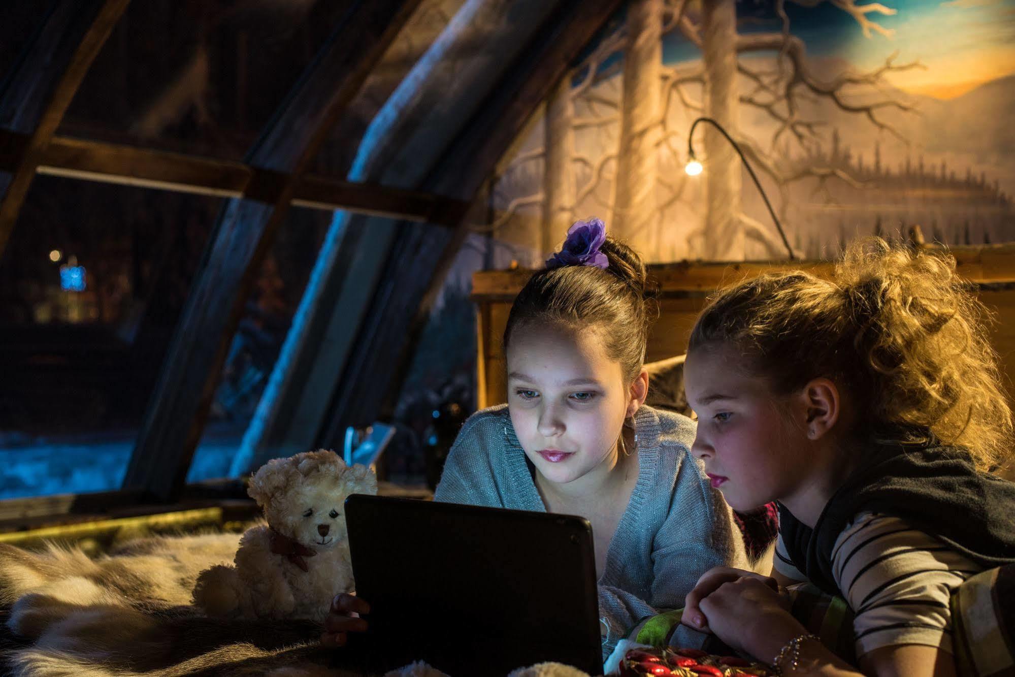 Lapland Northern Lights Hotel Ilveslinna ラヌア エクステリア 写真