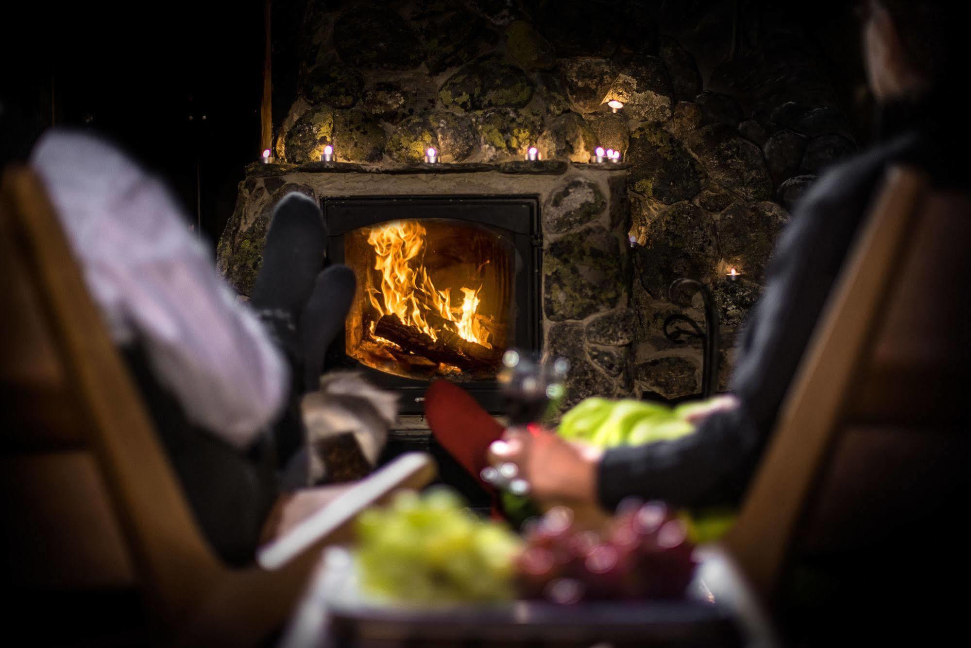 Lapland Northern Lights Hotel Ilveslinna ラヌア エクステリア 写真